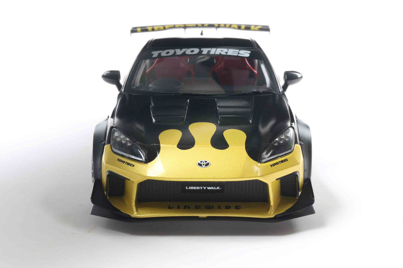 Load image into Gallery viewer, Toyota GR86 LIBERTY WALK BODY KIT BLACK &amp; GOLD 2024 SOLIDO 1:18
