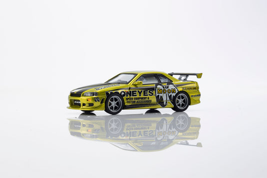 NISSAN SKYLINE GT-R (R34) MOONEYES 1 WITH LED 2026 + MOTN LED BASE SYSTEM BLACK 2025 KYOSHO 1:64