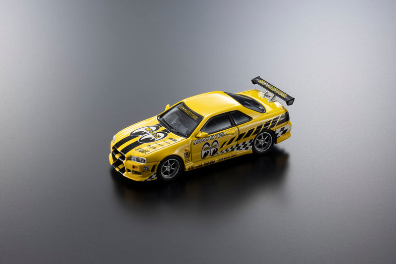 Load image into Gallery viewer, NISSAN SKYLINE GT-R (R34) MOONEYES 2 WITH LED 2026  + MOTN LED BASE SYSTEM BLACK 2025 KYOSHO 1:64
