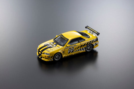 NISSAN SKYLINE GT-R (R34) MOONEYES 2 WITH LED 2026  + MOTN LED BASE SYSTEM BLACK 2025 KYOSHO 1:64