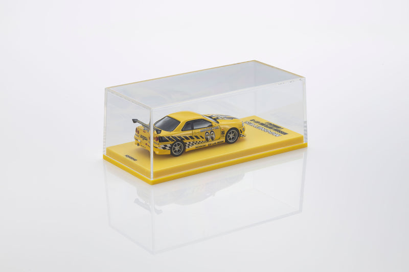 Load image into Gallery viewer, NISSAN SKYLINE GT-R (R34) MOONEYES 2 WITH LED 2026  + MOTN LED BASE SYSTEM BLACK 2025 KYOSHO 1:64
