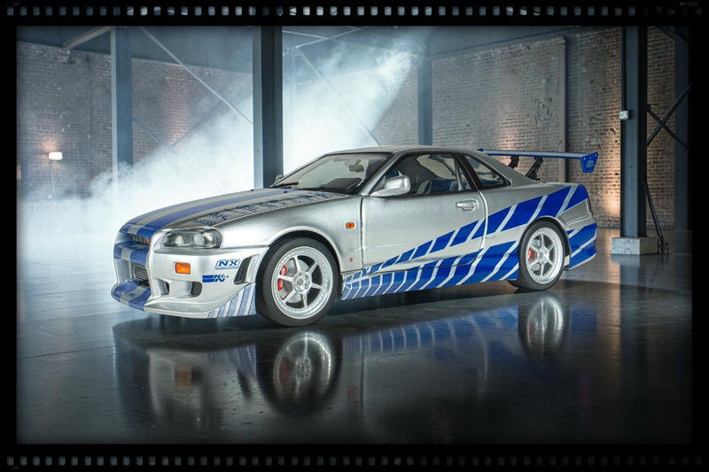 Load image into Gallery viewer, NISSAN SKYLINE GT-R (BNR34) 2FAST2FURIOUS BRIAN SOLIDO 1:18
