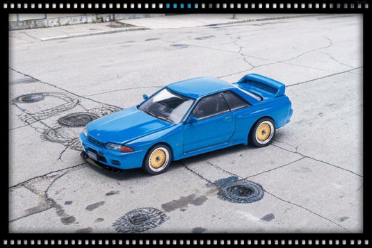 NISSAN R32 BAYSIDE ENIGMA EXCLUSIVE BLUE POP RACE 1:64