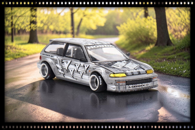 Chargez l'image dans la visionneuse de la galerie, HONDA CIVIC (EF) KAIDO MANGA V1 1987 MINI GT 1:64
