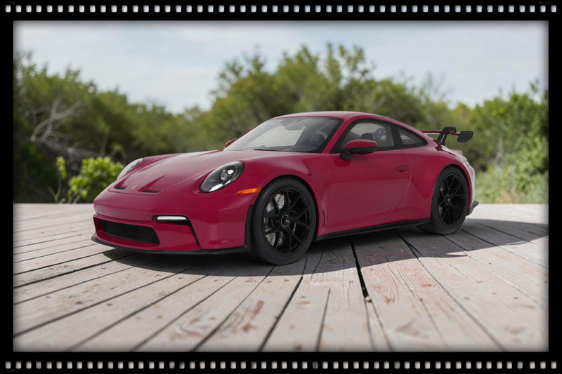 Laad de afbeelding in de Gallery-viewer, PORSCHE 911 [992] GT3 RUBY STAR NEO 2021 GT SPIRIT 1:12
