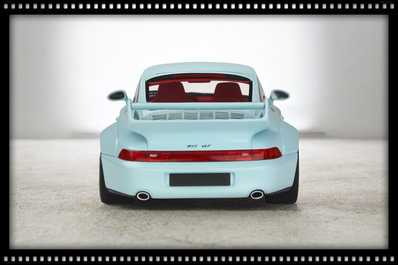 Load image into Gallery viewer, Porsche 911 (993) GT 1996 TURQUOISE GT SPIRIT 1:18
