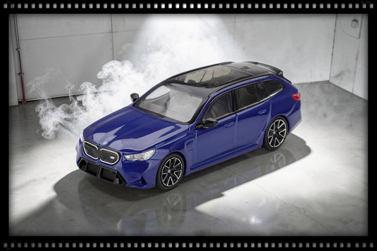 Bmw M5 (G99) TOURING MARINA BAY BLAUW 2024 MINI GT 1:64