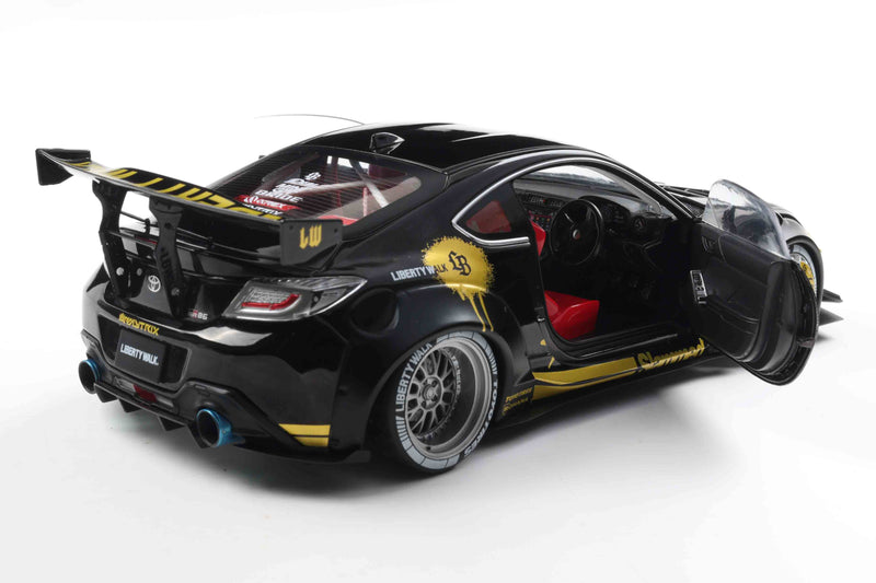 Load image into Gallery viewer, Toyota GR86 LIBERTY WALK BODY KIT BLACK &amp; GOLD 2024 SOLIDO 1:18
