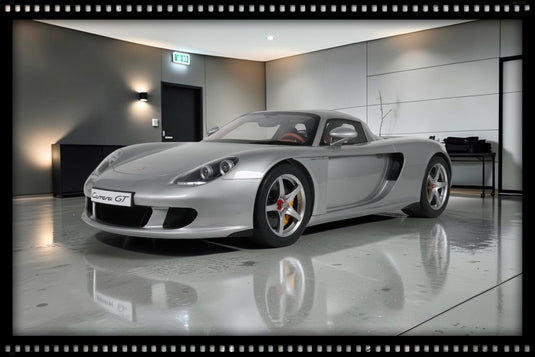 PORSCHE CARRERA GT SILVER 2003 GT SPIRIT 1:8