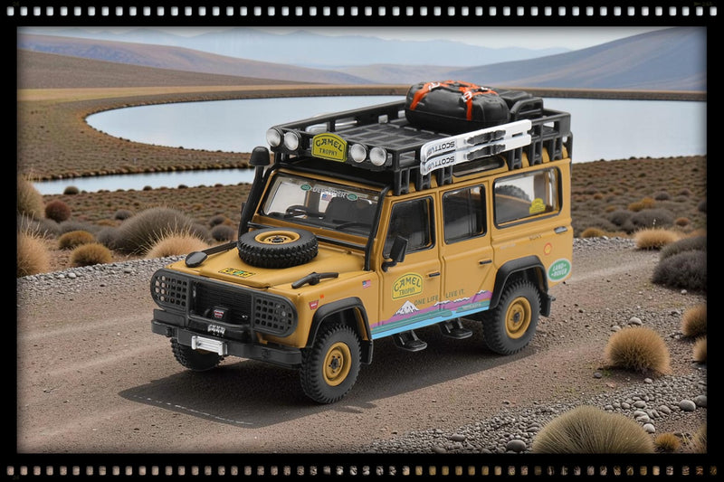 Chargez l'image dans la visionneuse de la galerie, LAND ROVER DEFENDER 110 CAMEL TROPHY ÉQUIPE USA TIERRA DEL FUEGO CT10 1998 MINI GT 1:64
