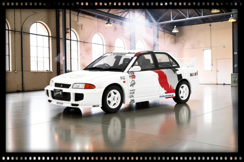 Laad de afbeelding in de Gallery-viewer, MITSUBISHI LANCER EVO III SCOTIA WIT W83 1995 OTTOmobile 1:18

