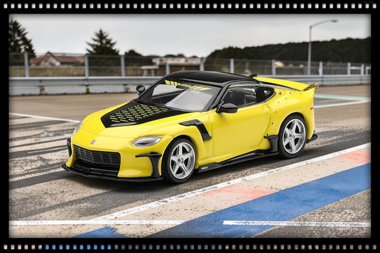 NISSAN FFZ400 VEILSIDE IKAZUCHI YELLOW 2025 MINI GT 1:64