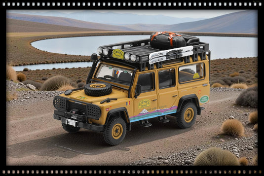 LAND ROVER DEFENDER 110 CAMEL TROPHY ÉQUIPE ROUMANIE TIERRA DEL FUEGO CT36 1998 MINI GT 1:64