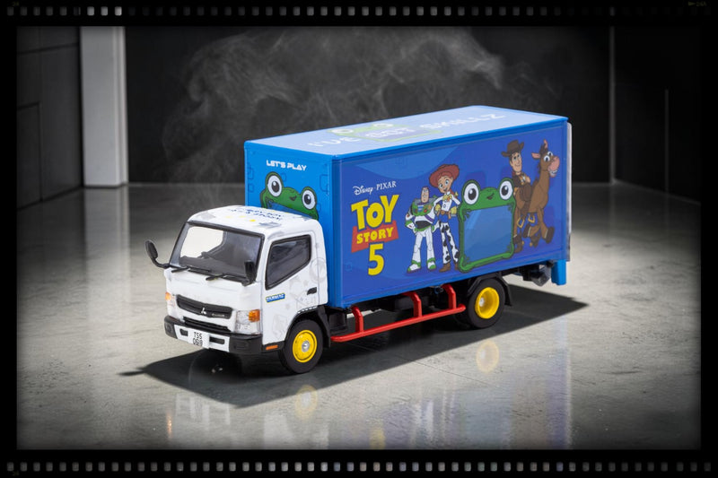 Load image into Gallery viewer, MITSUBISHI FUSO CANTER TOY STORY 5 TRUCK64 TARMAC WORKS 1:64
