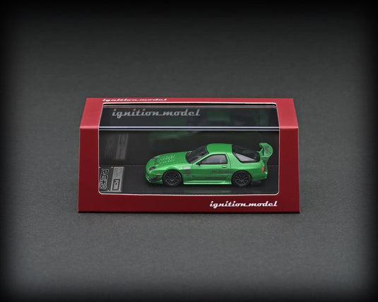 Mazda RX-7 (FC3S) RED Amemiya GREEN IGNITION MODEL 1:64