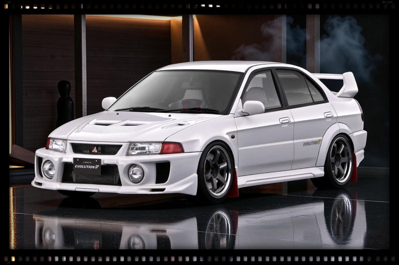 Load image into Gallery viewer, MITSUBISHI LANCER EVOLUTION V (CP9A) WHITE IGNITION MODEL 1:18
