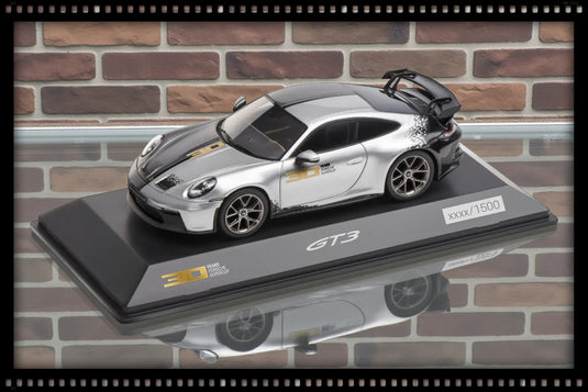 Porsche 911 GT3 30Y Supercup (Black/Grey/Gold) - LIMITED EDITION 1385/1500 pieces - PORSCHE DEALERMODEL 1:43