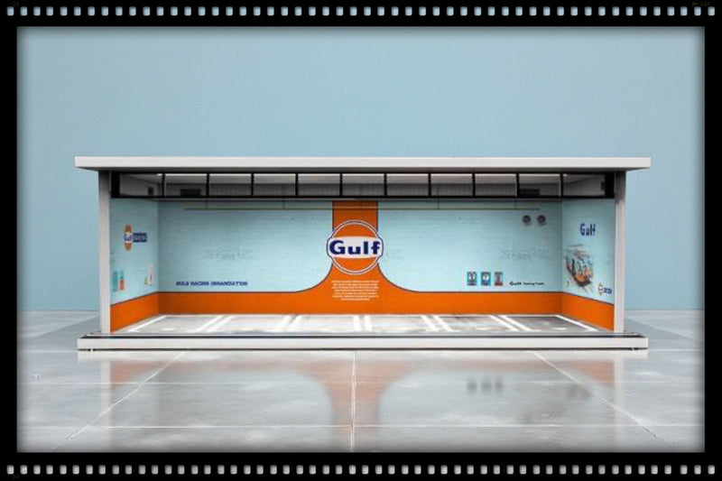 Load image into Gallery viewer, Parking Garage - GULF with LED light MOREART Diorama 1:64

