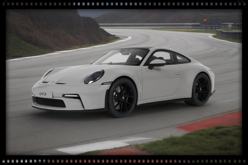 Laad de afbeelding in de Gallery-viewer, PORSCHE 992 GT3 TOURING GRIJS GT SPIRIT 1:12
