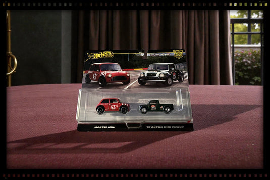 Mini MORRIS #43 & Mini AUSTIN PICKUP 1967 HOT WHEELS 1:64