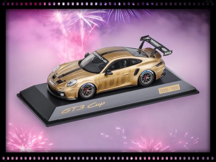 Load image into Gallery viewer, Porsche 911 GT3 CUP (992) 5000 Black/Gold - LIMITED EDITION 5000 pieces - PORSCHE DEALERMODEL 1:43

