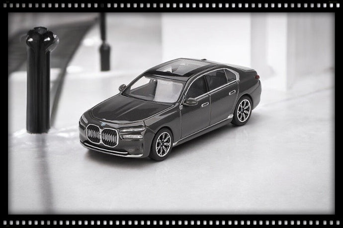 Bmw I7 XDRIVE60 DRAVIT GREY 2024 (LHD) MINI GT 1:64