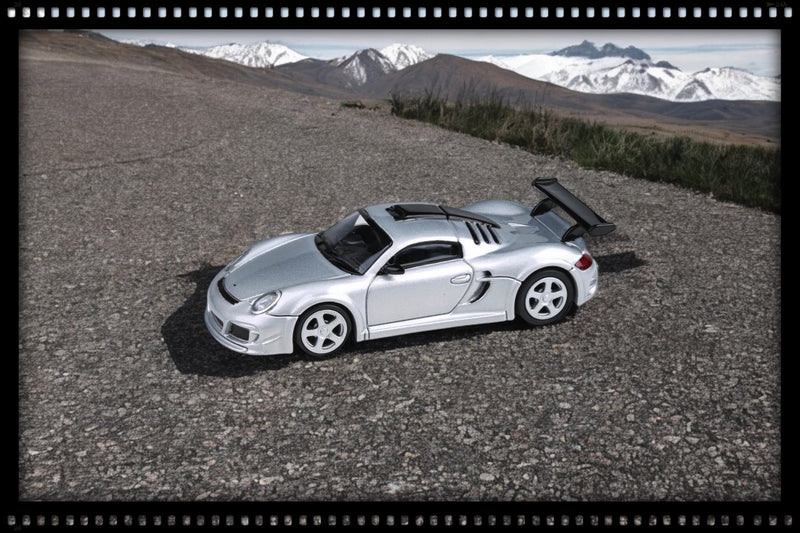 Load image into Gallery viewer, Porsche RUF CTR3 Clubsport 2012 Silver PARA64 1:64
