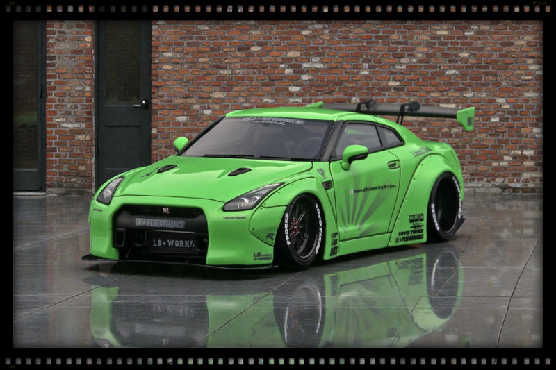 Chargez l'image dans la visionneuse de la galerie, NISSAN LB-WORKS GT-R (R35) VERT IGNITION MODEL 1:43
