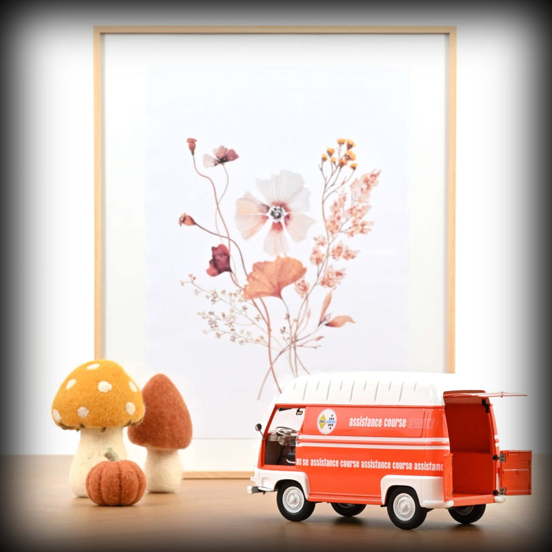 Load image into Gallery viewer, Renault Estafette 1968 Race assistance Orange NOREV 1:18

