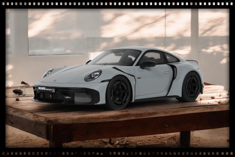 Laad de afbeelding in de Gallery-viewer, Brabus 900 ROCKET-R NARDO GRIJS 2023 GT SPIRIT 1:18
