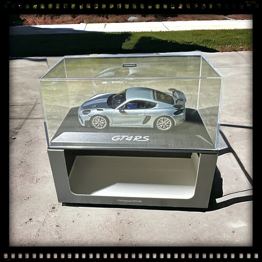 Porsche 718 CAYMAN GT4 RS Grey PORSCHE DEALERMODEL 1:43