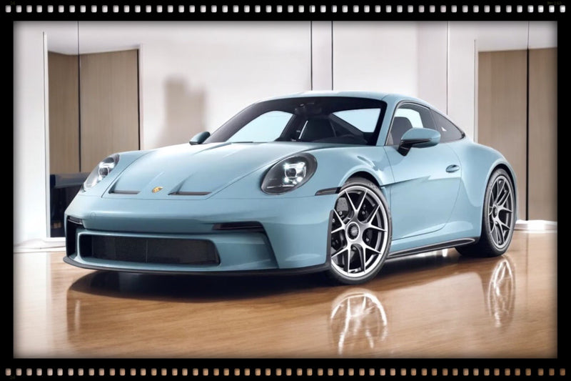 Load image into Gallery viewer, Porsche 911 S/T 2023 Blue NOREV 1:18
