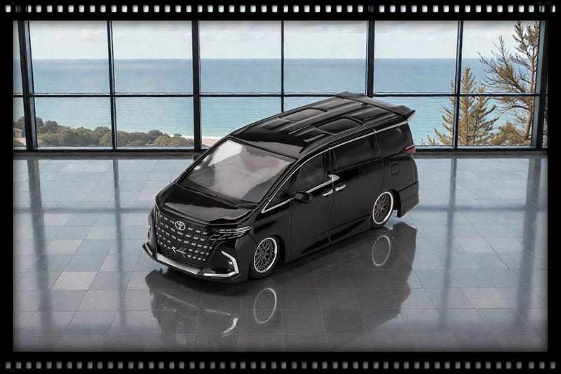 Laad de afbeelding in de Gallery-viewer, Toyota ALPHARD 40 2025 (LHD) MINI GT 1:64
