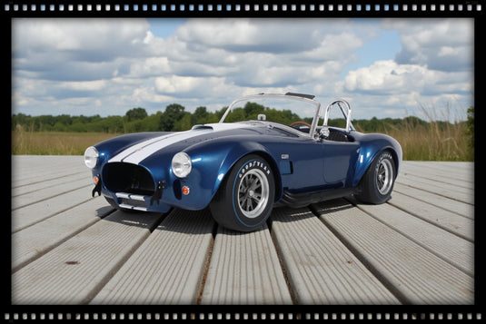 FORD SHELBY COBRA 427S/C BLAUW 1967 GT SPIRIT 1:8