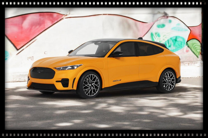 Load image into Gallery viewer, Ford MUSTANG MACH-E GT PERFORMANCE CYBER ORANGE 2021 OTTOmobile 1:18

