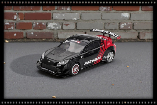 Toyota GR86 LB NATION ADVAN BLACK 2025 (RHD) MINI GT 1:64