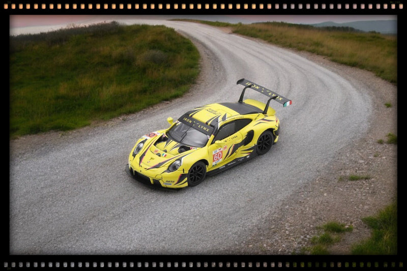 Load image into Gallery viewer, PORSCHE 911 RSR-19 #60 SCHIAVONI / CRESSONI / PICARIELLO 24H LE MANS 2023 SPARK 1:64
