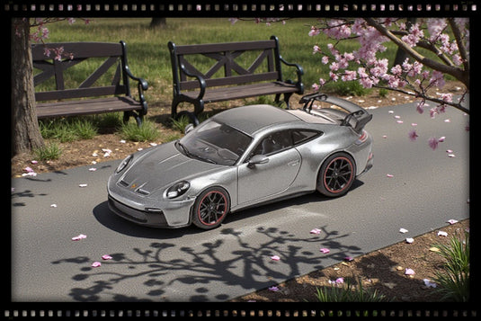 Porsche 911 (992) GT3 2020 GRAY ‼️LIMITED EDITION 336 pieces‼️ MINICHAMPS 1:43