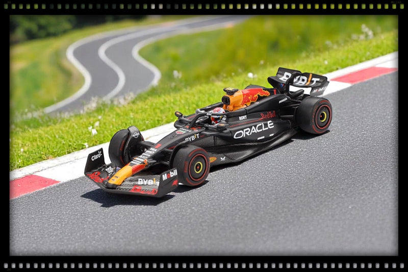 Load image into Gallery viewer, Redbull RACING RB20 #1 MAX VERSTAPPEN BAHRAIN GP WINNER 2024 (LHD) MINI GT 1:64
