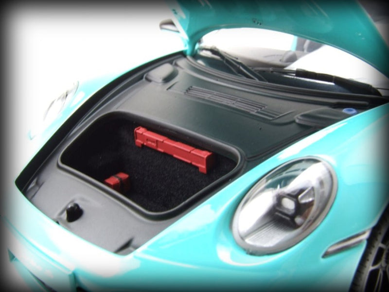 Load image into Gallery viewer, Porsche 911 (992) Turbo S coupe Sport Design 2021 Green MINICHAMPS 1:18
