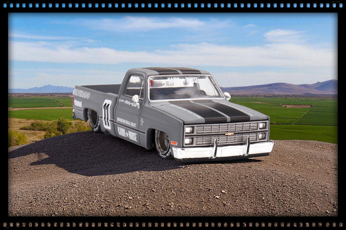 Chevrolet SILVERADO KAIDO*HOUSE V2 1980 MINI GT 1:64