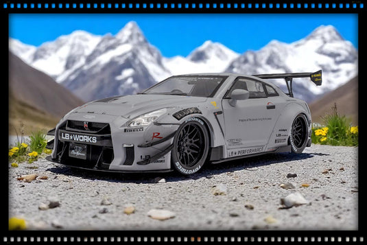 ‼️LIMITED EDITION‼️ Nissan GT-R (R35) W/ LIBERTY WALK BODY KIT TYPE 2.0 GREY 2024 + FIGURE SOLIDO 1:18