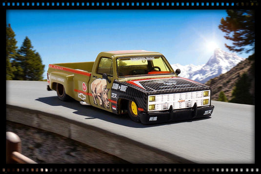 Chevrolet SILVERADO SUMATRAN RHINO 1980 MINI GT 1:64