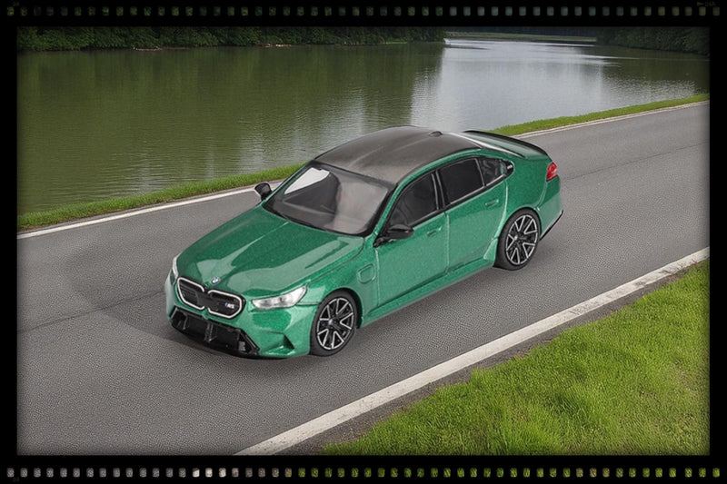 Load image into Gallery viewer, Bmw M5 (G90) ISLE OF MAN GREEN METALLIC 2024 MINI GT 1:64
