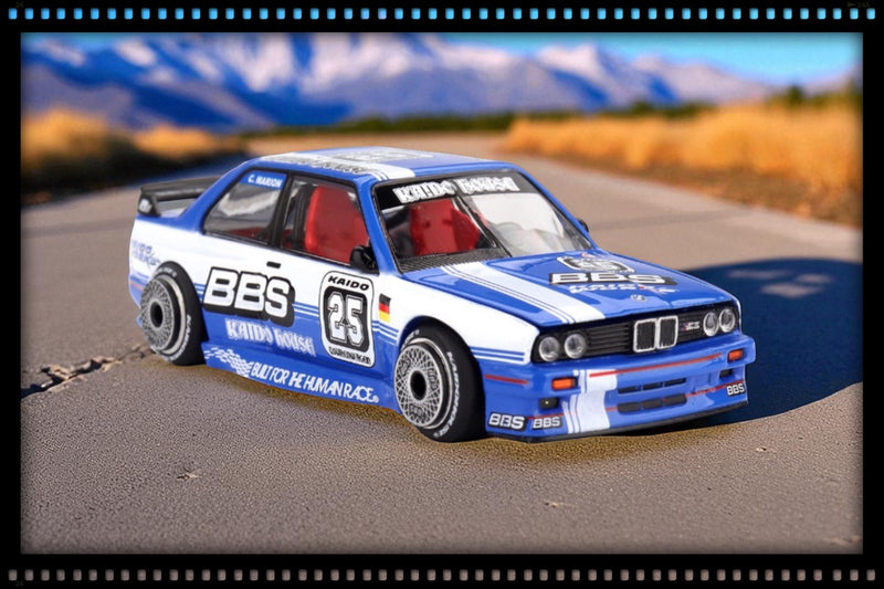 Load image into Gallery viewer, Bmw M3 (E30) KAIDO TOURING CHAMP V1 1989 MINI GT 1:64
