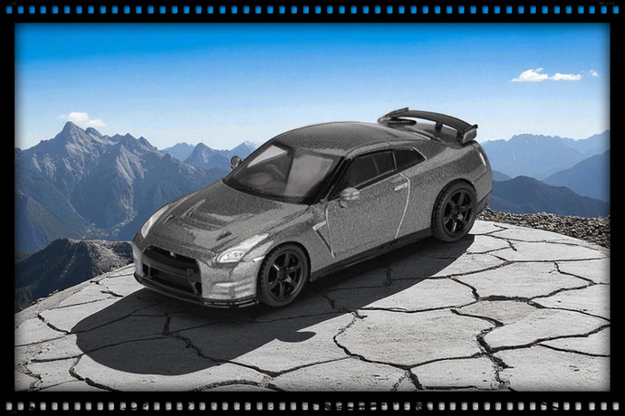 Nissan GTR (R35) CRS VERSION DARK METAL GRAY 2013 MINI GT 1:64