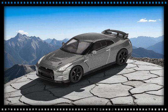 Nissan GTR (R35) CRS VERSION DARK METAL GRAY 2013 MINI GT 1:64