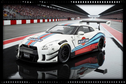 Nissan GT-R (R35) W/ LIBERTY WALK BODY KIT 2.0 M 2024 SOLIDO 1:18