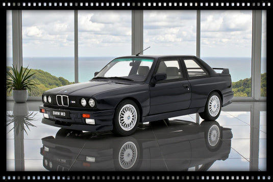 Bmw (E30) M3 EUROPAMEISTER MACAU BLEU METALLIC 1988 OTTOmobile 1:18
