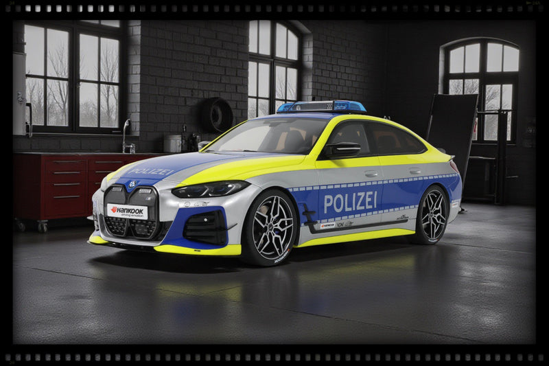Load image into Gallery viewer, BMW AC SCHNITZER ACS4 POLIZEI 2022 OTTOmobile 1:18
